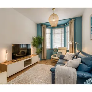 Chic Luxe R&r Belfast