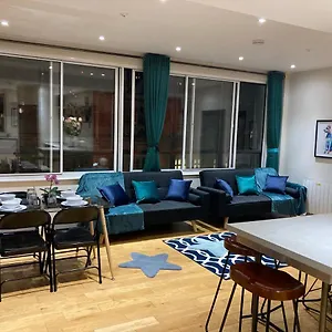 3bed 3bath Iv Pent-apartment Apartment Sheffield
